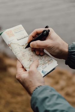 Logotrade reklamprodukter bild: Nordic Drift Trail RCS Portabel Infinity fickpenna m kompass